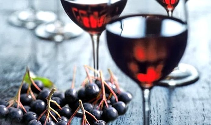 Вино из черной рябины