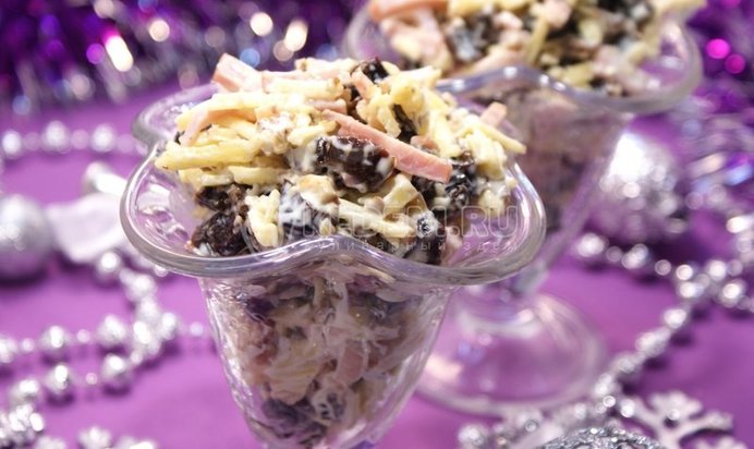 Салат «Новогодняя ночь»