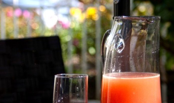 Беллини со свежими ягодами