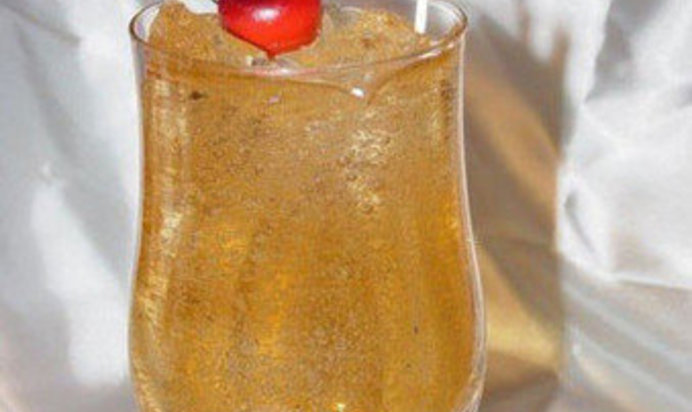 Коктейль меж простыней