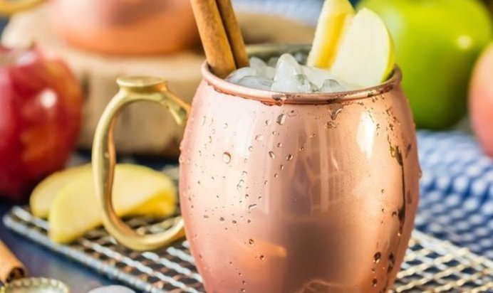 Яблочный коктейль Московский мул