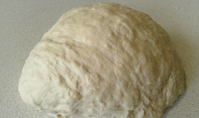 Тесто без яиц для вареников и пельменей