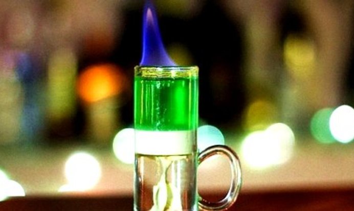 Коктейль слоями