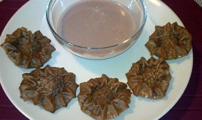 Бисквитное печенье «МусКо» к соусу сабайон с виноградным соком