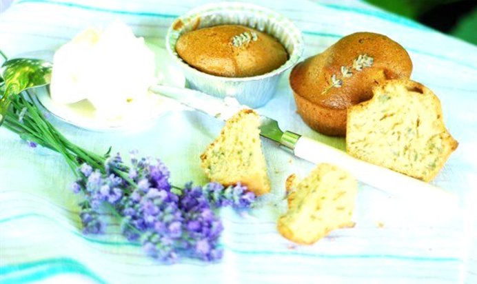 Кексы с лавандой