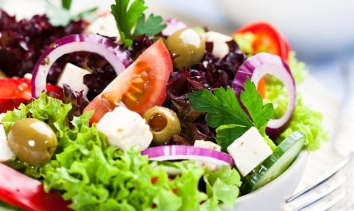 Традиционный греческий салат