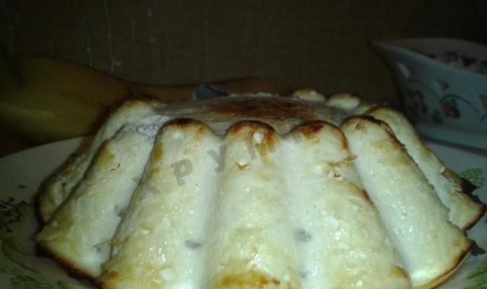 Диетическая творожная запеканка с бананом