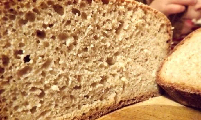 Хлеб из цельнозерновой муки без дрожжей