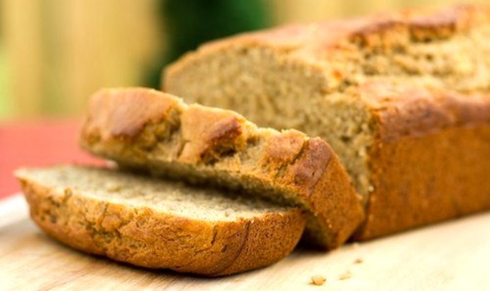Банановый хлеб с кукурузным маслом