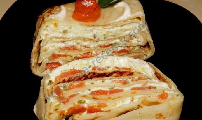 Блинный торт с семгой