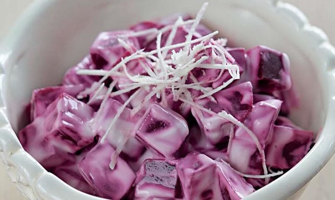 Салат из свеклы со сметаной и хреном