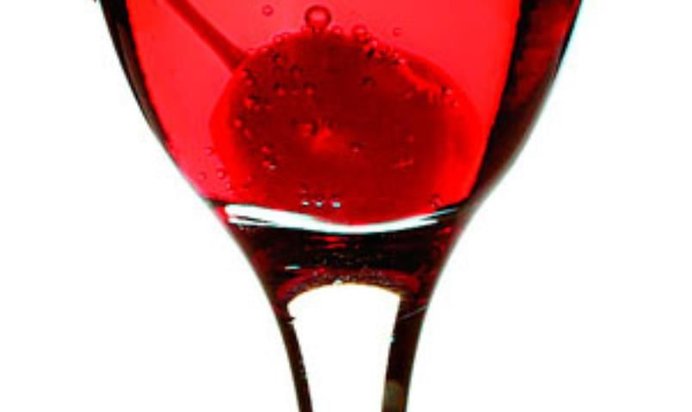 Коктейль Кир руаяль