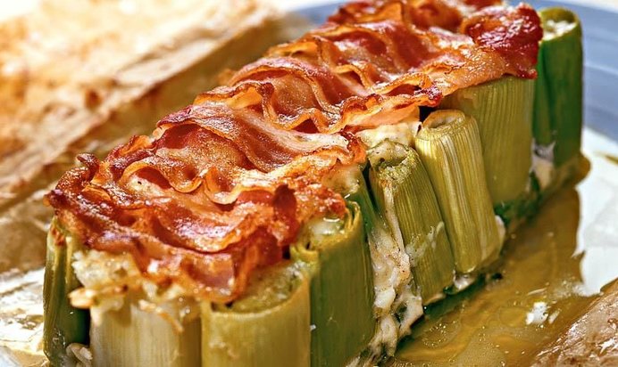 Запеканка из лука-порея