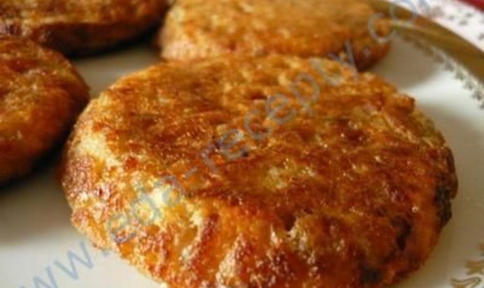 Оладьи из чёрствого хлеба