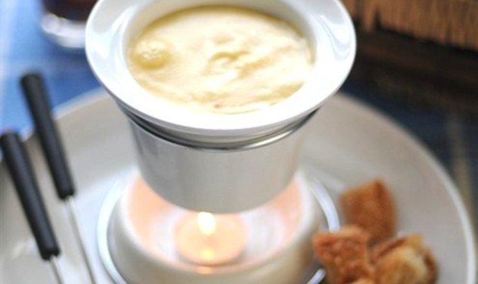 Фондю сырное