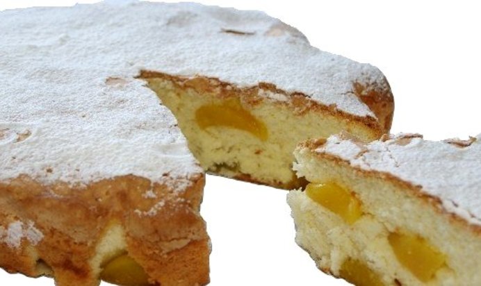 Шарлотка с апельсинами и яблоками