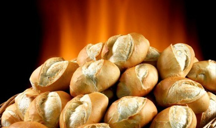 Хлебцы с сыром «Чеддер» и зеленым луком