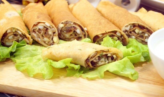 Блины с грибной начинкой