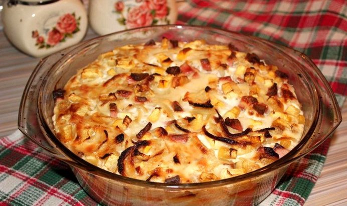 Запеканка из кабачков и лука