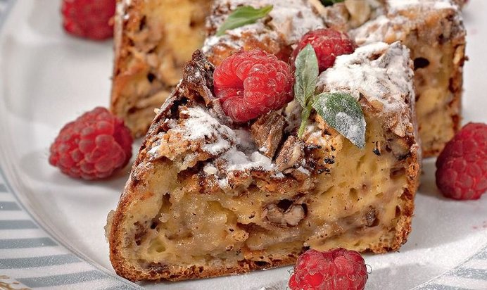 Банановый кекс с орехами