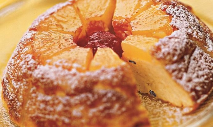 Запеканка творожная с ананасом