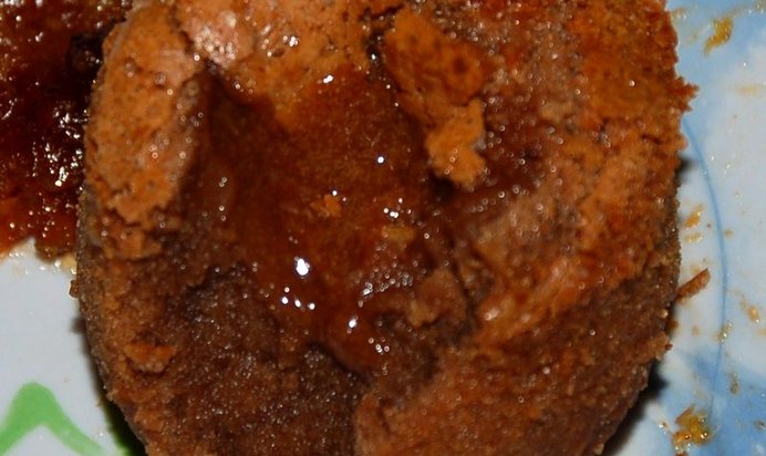 Шоколадный торт с жидким центром