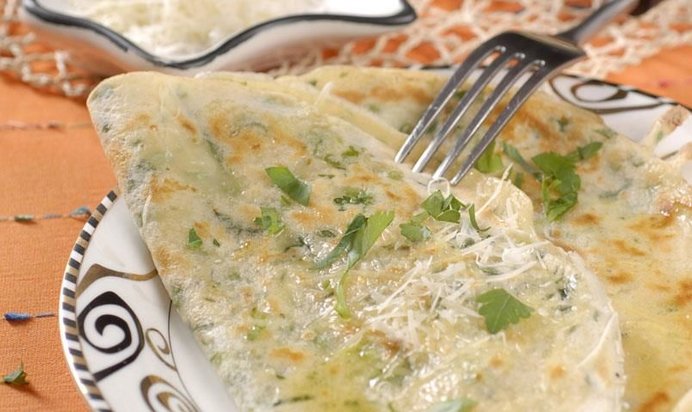 Блинчики с зеленым луком