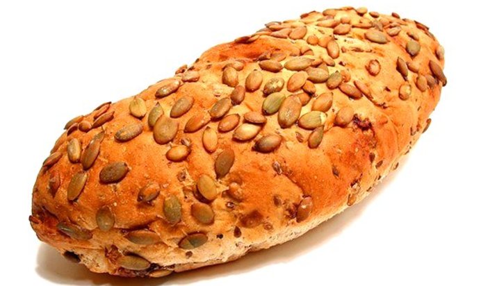 Тыквенно-сырный хлеб с семечками