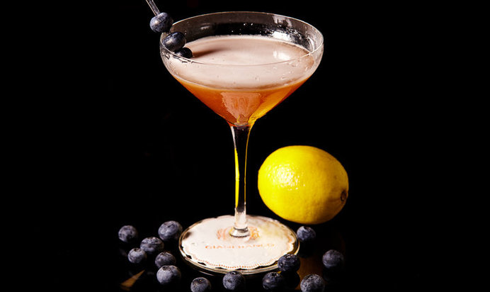 Коктейль Moscowpolitan