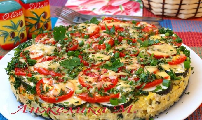 Пирог-запеканка с кабачками