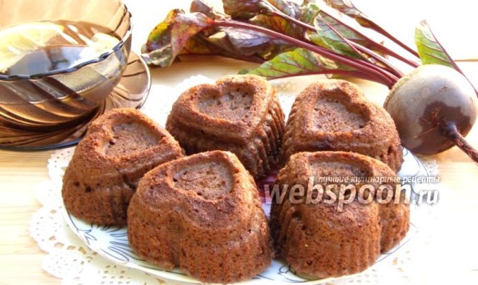 Свекольные маффины с шоколадом