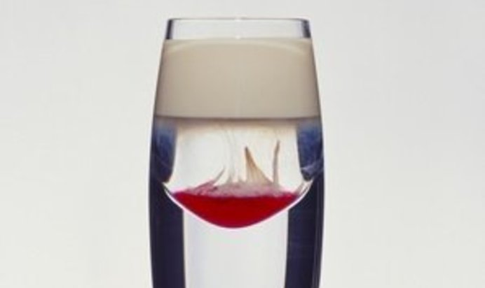 Экстравагантный коктейль Скользкие соски