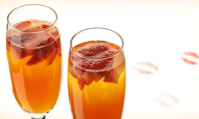 Дело в отеле «Савой»/ Роман в «Савой»