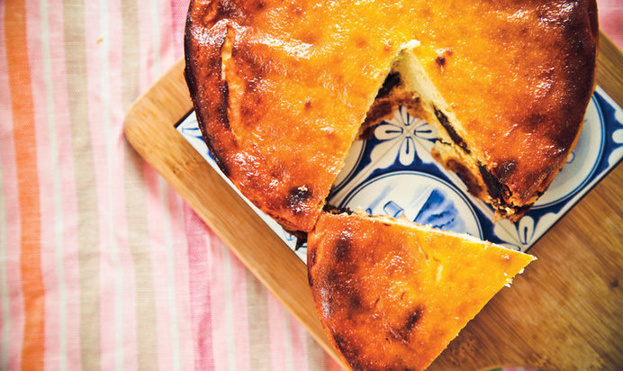 Для тех, кто следит за фигурой: запеканка с черносливом на манке