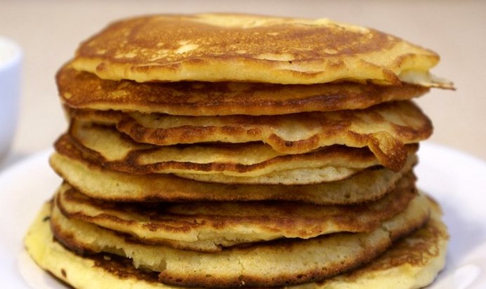 Блины на ряженке толстые