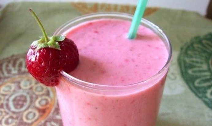 Коктейль из йогурта