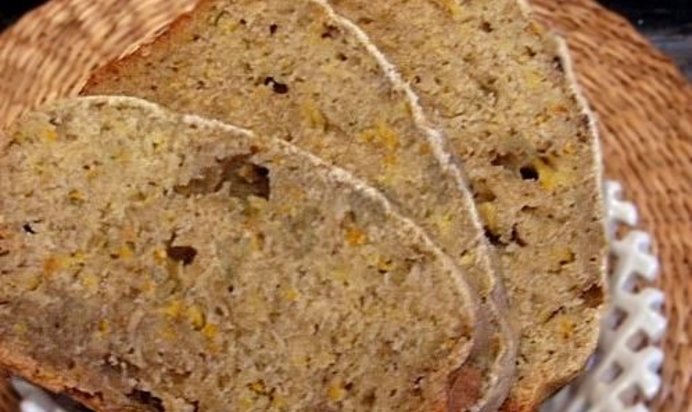 Домашний хлеб из патиссонов с чесноком и имбирем