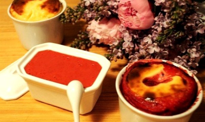 Творожная запеканка с клубникой