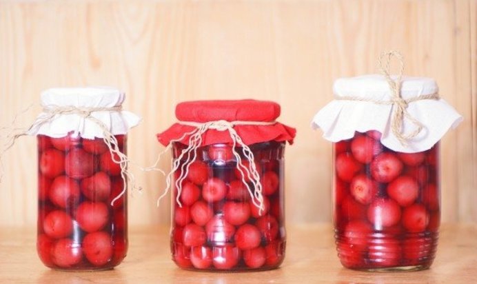 Черешня на зиму без стерилизации