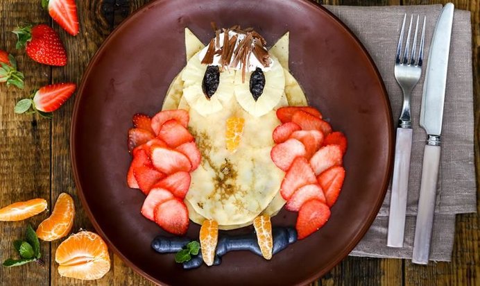 Сова из блинов