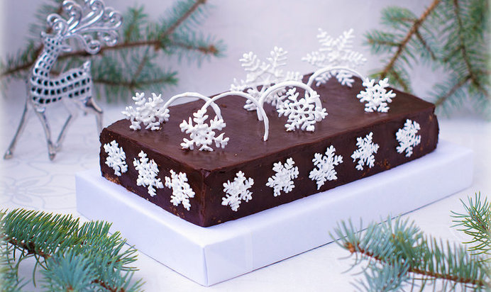 Шоколадно-кокосовый торт