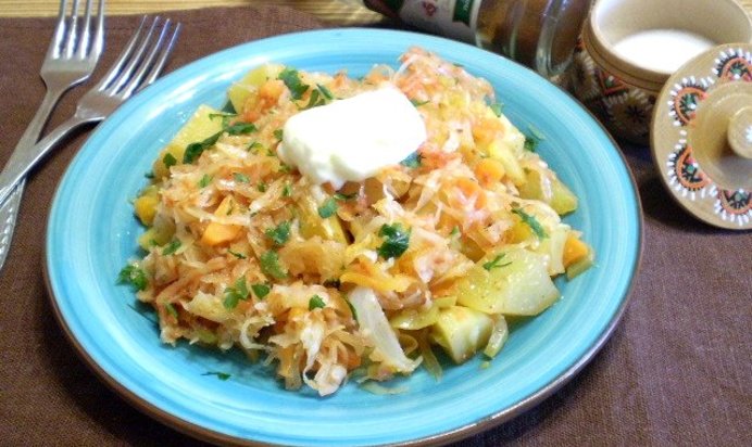 Овощное рагу с капустой