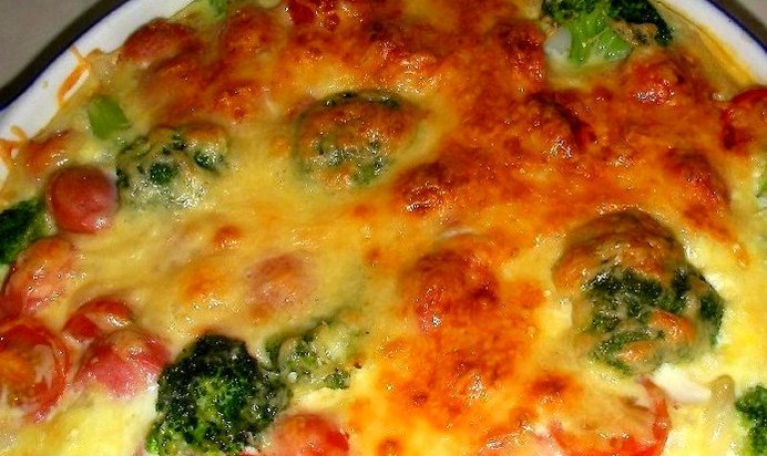 Запеканка с брокколи в мультиварке
