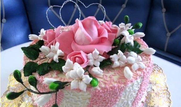 Торт Цветы из мастики