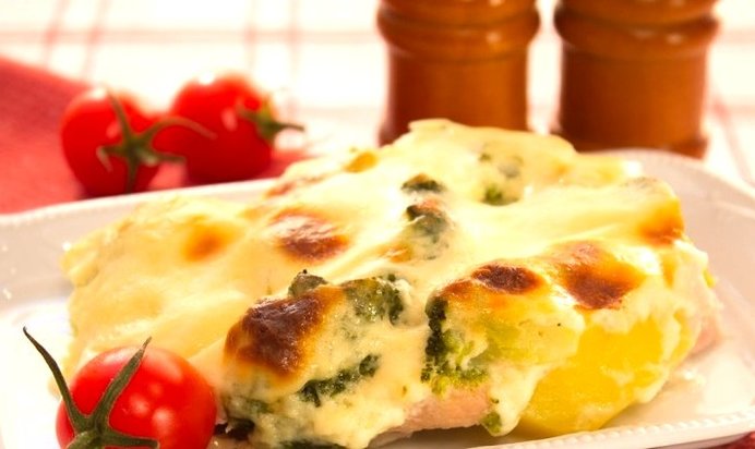 Индейка под соусом бешамель