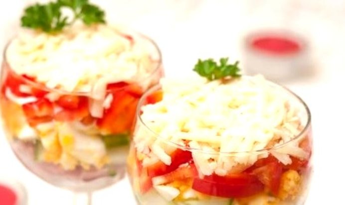 Салат-коктейль с ветчиной