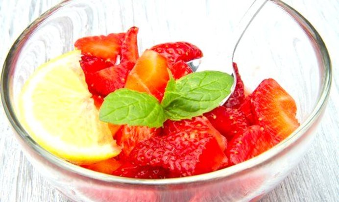 Клубника в апельсиновом ликере