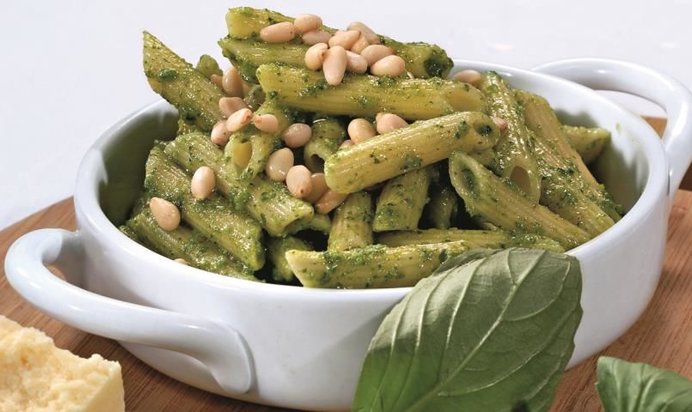 Пенне с соусом песто