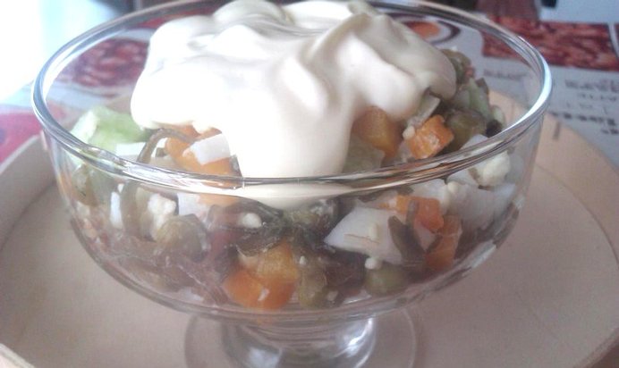 Необычный салат из морской капусты