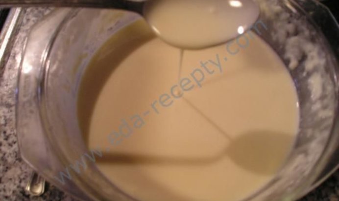 крем из сметаны и сгущенки для торта